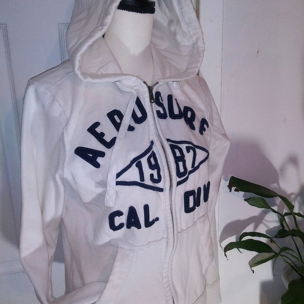 Aeropostale zip up hoodie